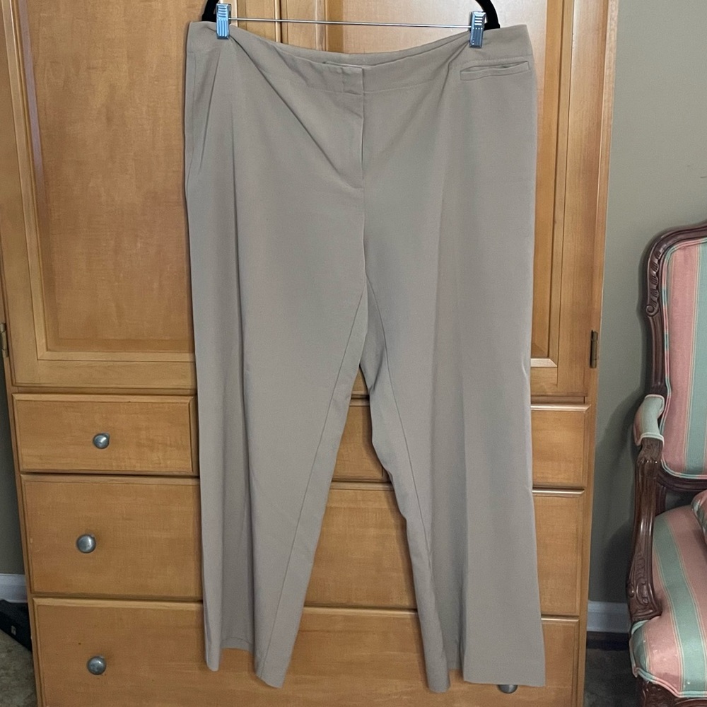JH Collectibles Eva Tan Flat Front Pants Size 18